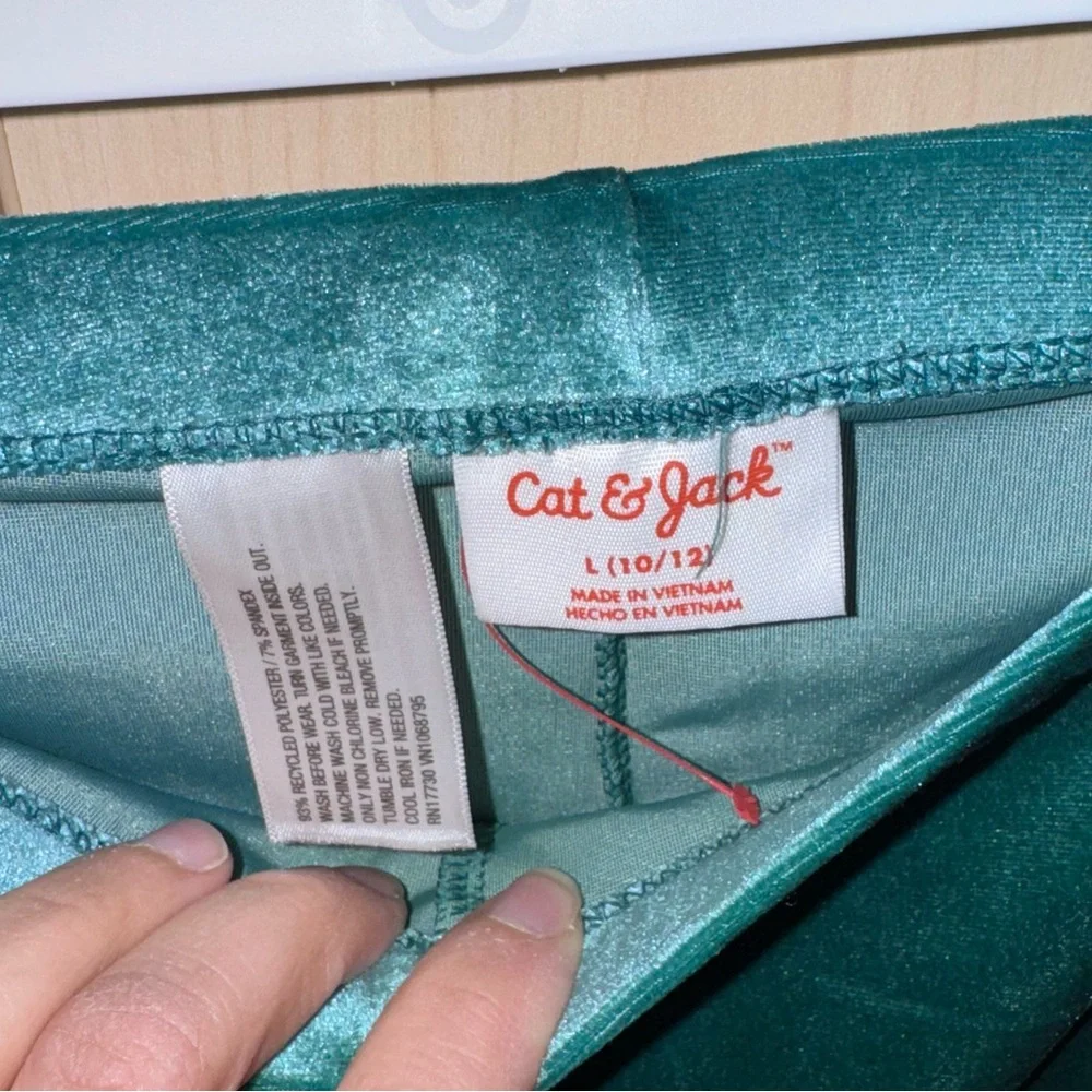 Cat & Jack Girls Green Velvet Leggings Size L 10/12 Holiday Pants